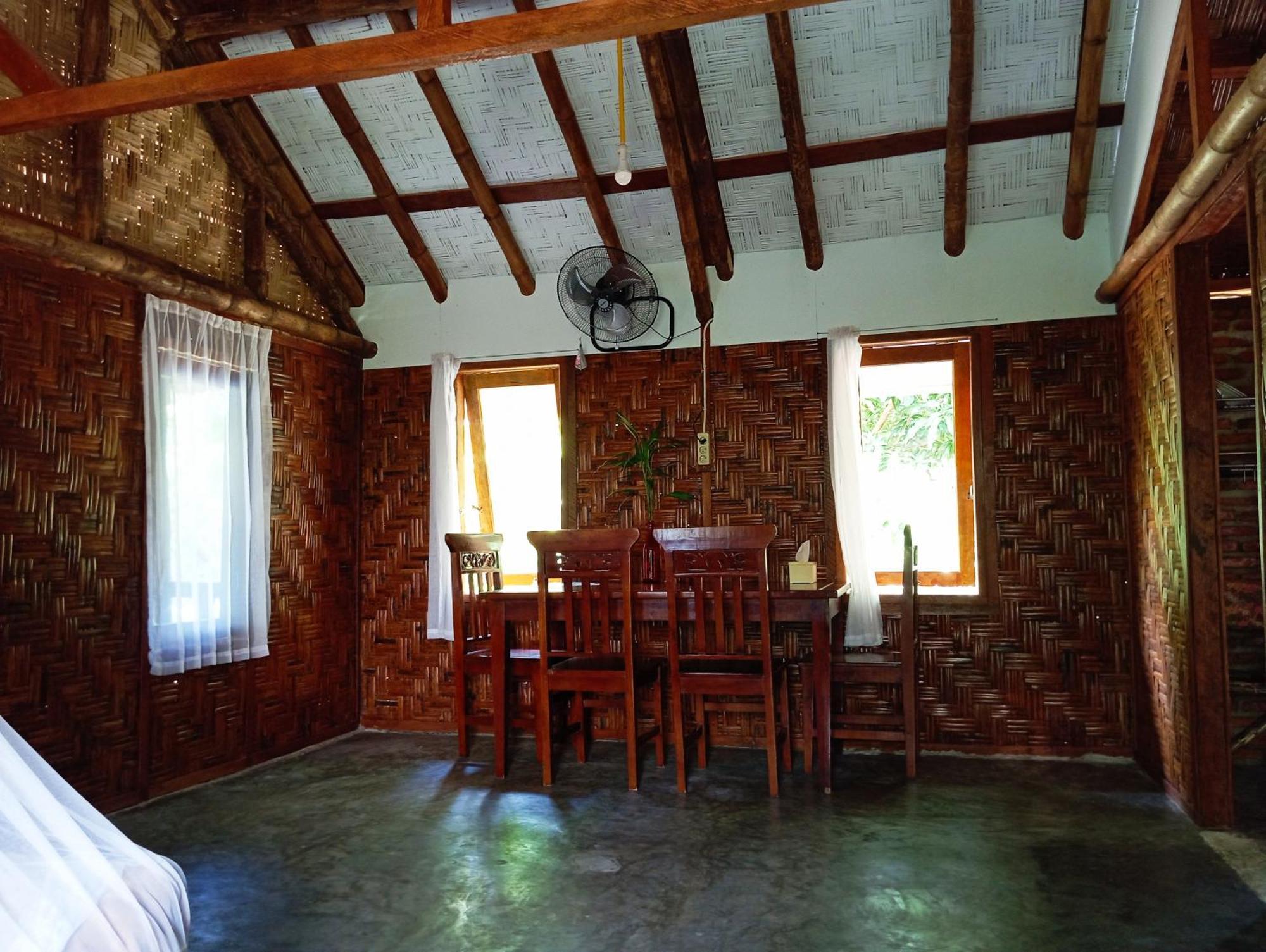 Magpie Homestay & Jungle Trekking Only For Guest Trekking With Us Bukit Lawang Ngoại thất bức ảnh