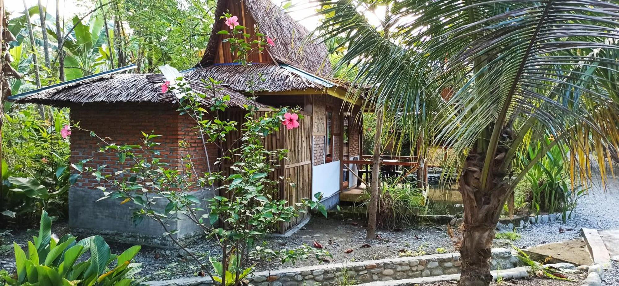 Magpie Homestay & Jungle Trekking Only For Guest Trekking With Us Bukit Lawang Phòng bức ảnh